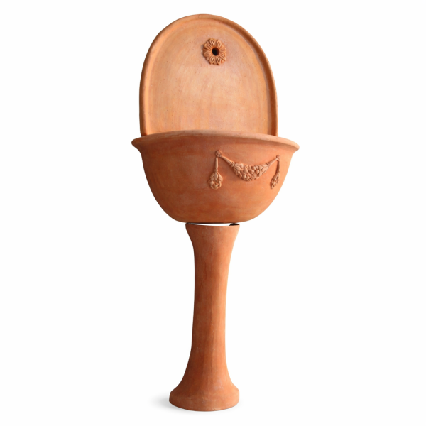 Wandbrunnen aus Impruneta Terracotta – frostfest und handgefertigt